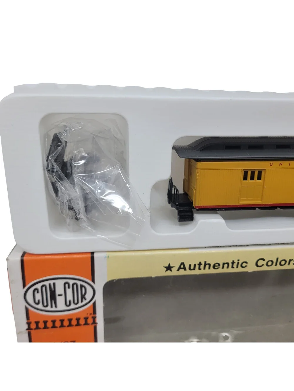 Con-Cor HO 1/87 Scale Old Time Passenger Combine Coach Union Pacific #721 NIB